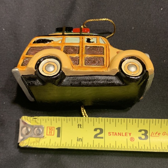 🎄Christmas Woodie & Travel Trailer Ornaments (Set of 2) - Picture 12 of 13